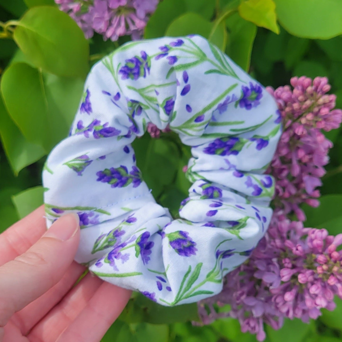 Lavender Scrunchie - White